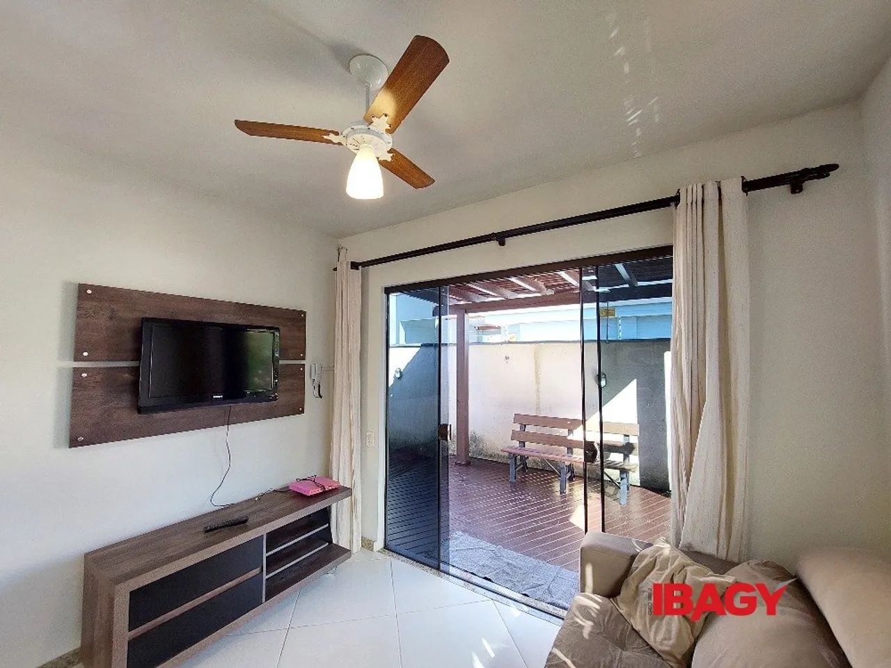 Excelente Casa 2 dormitório(s) em Campeche - Florianópolis - Foto 4