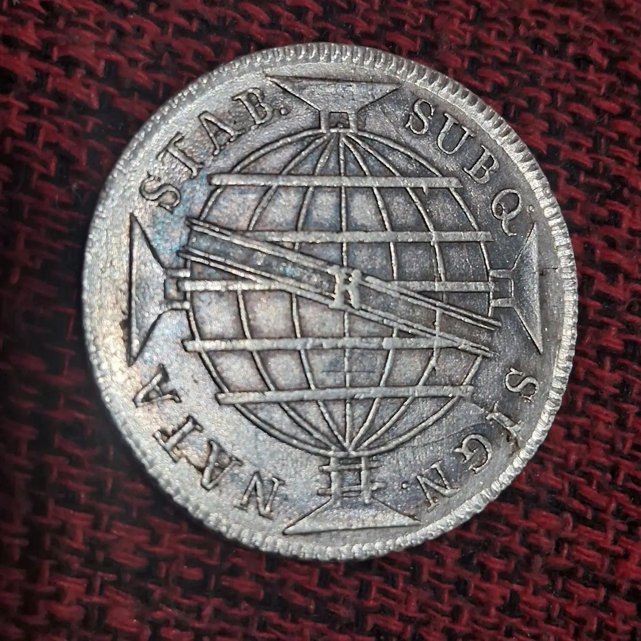 Rara e Antiga moeda de prata de 960 réis do Brasil Colônia, datada de 1815,  - Foto 4