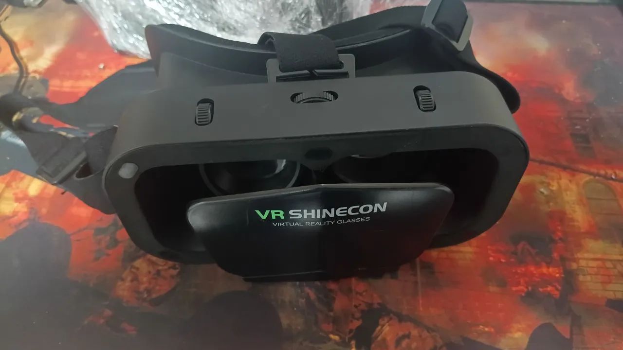 Óculos VR shinecon usado