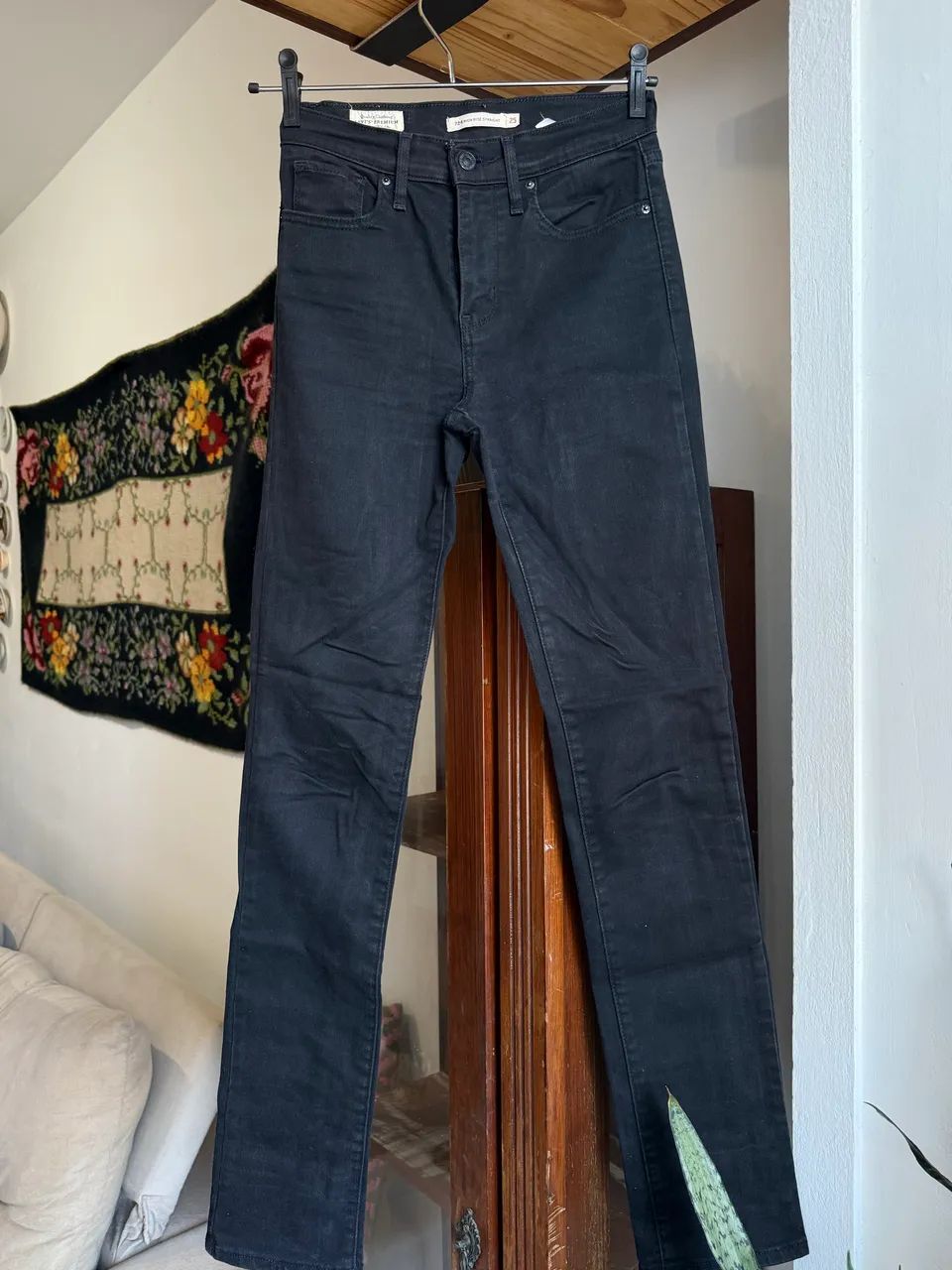 Levis Skinny cintura alta 36  - Foto 2