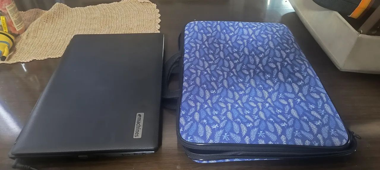 Notebook E MACHINES E443-0850