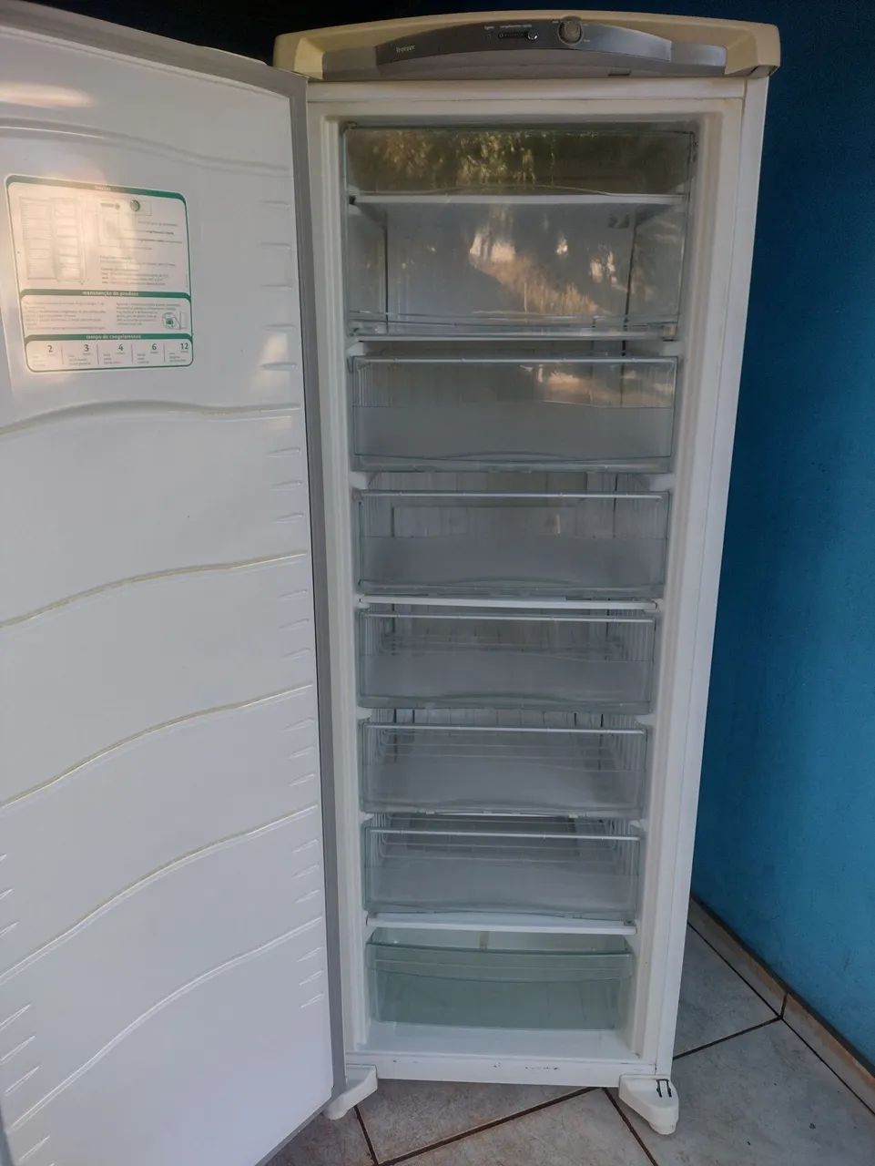 Freezer  Consul 246 litros w110 - Foto 2
