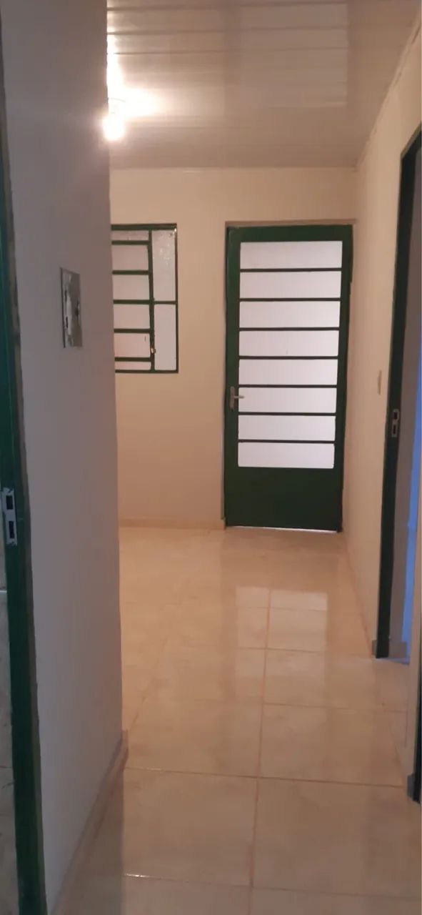 Alugo Casa Clóvis Picolotto 2 Dormitórios 