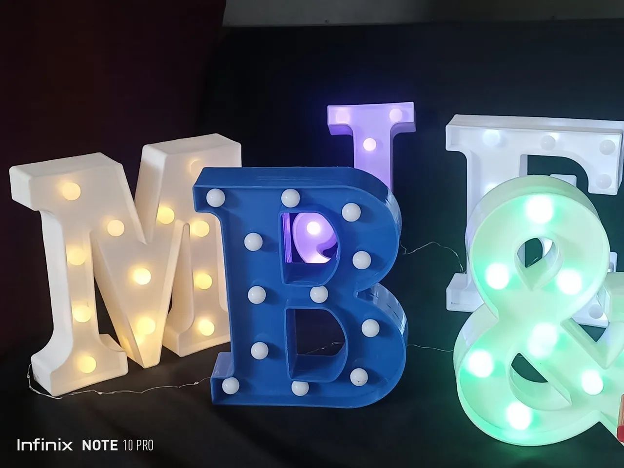 Luminárias em formato de letras e números queima de estoque - Foto 4