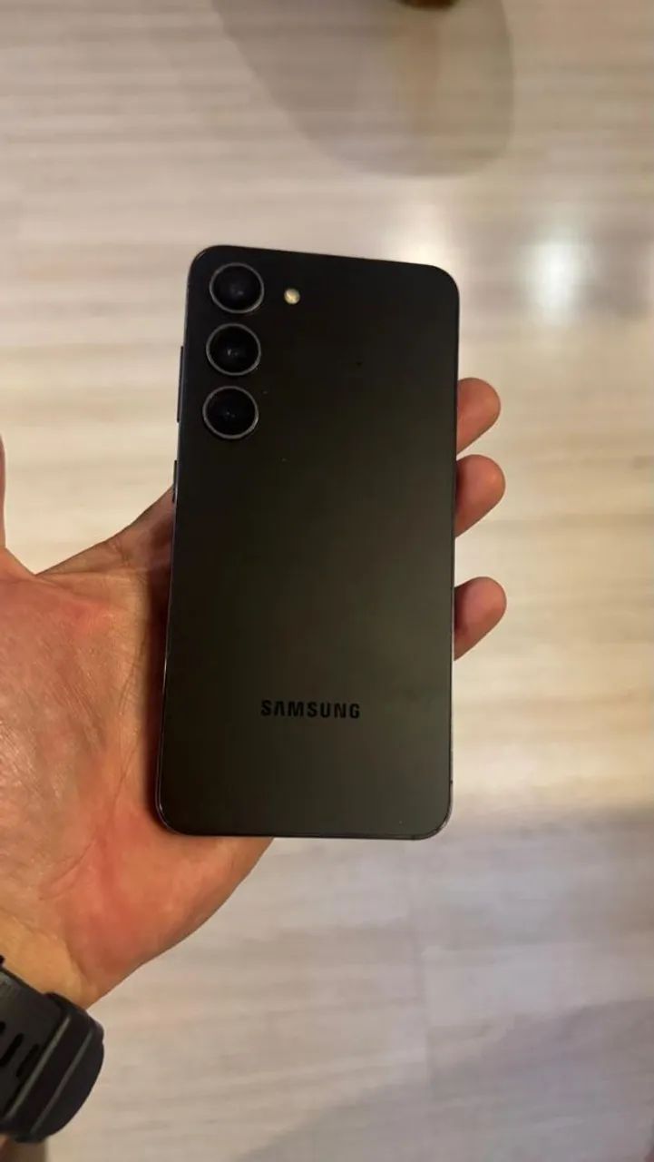 Sansung Galaxy S23  - Foto 4