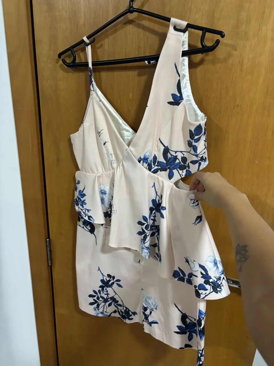 Desapego roupas lança perfume e charry - Foto 2