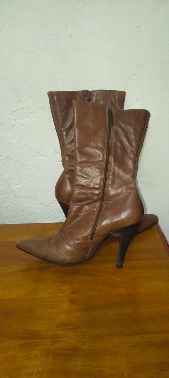 Bota de couro 36  - Foto 2