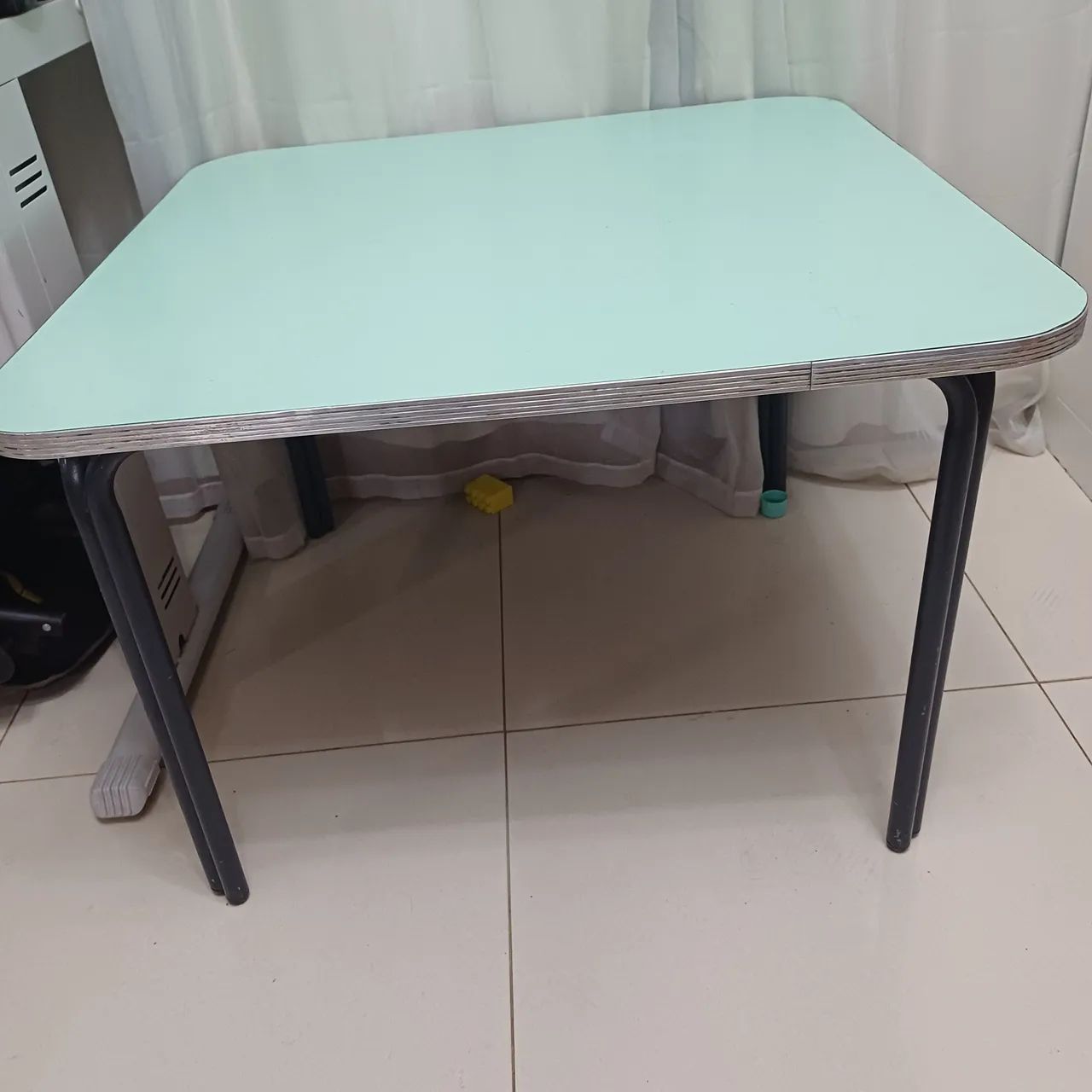 Mesa infantil 0,80x0,80 - Foto 3