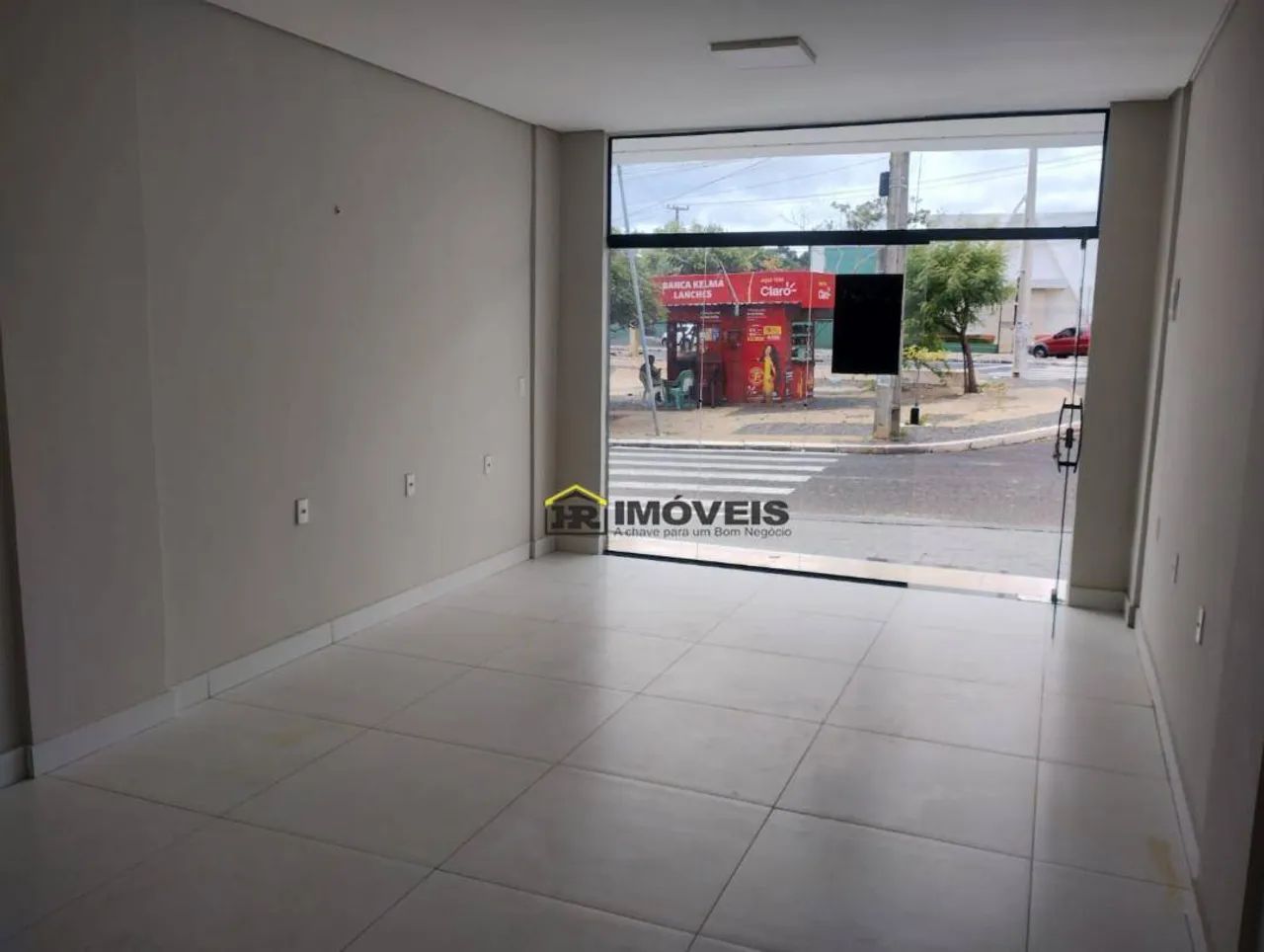 Ponto Comercial com 32m² para Aluguel  Piçarreira - Foto 4