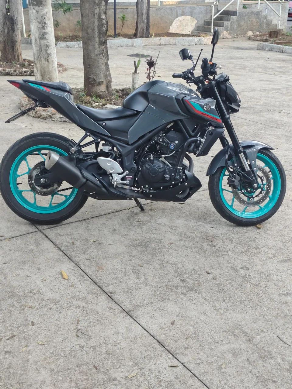 MT03. 23/24.   km baixo