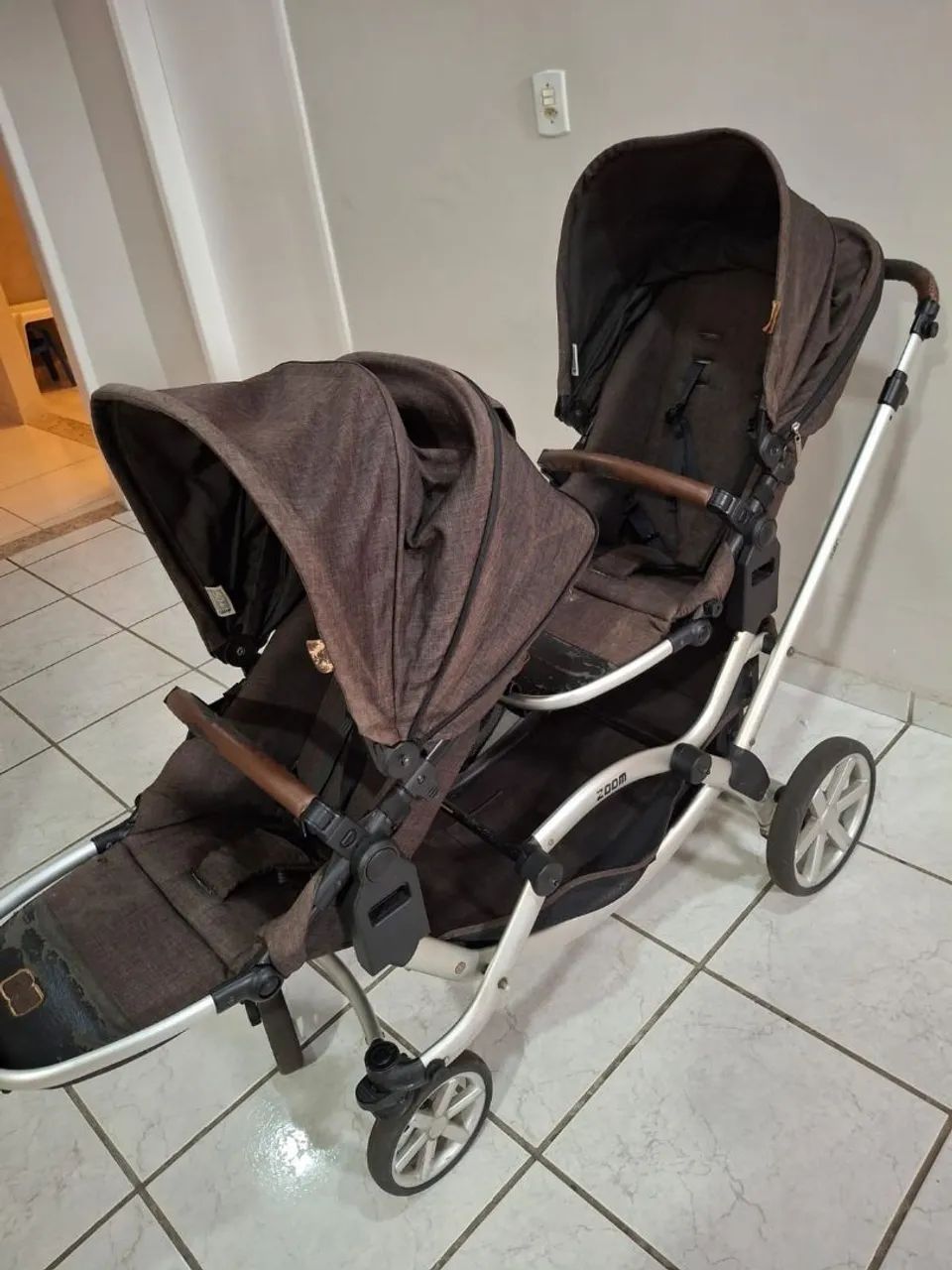 Carrinho de bebê para gêmeos