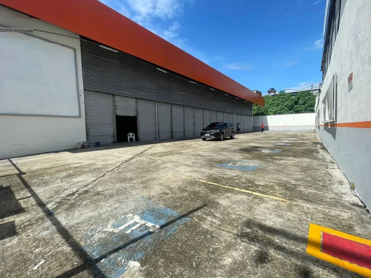 Galpão na zona leste - 1.496m² - Documentando
