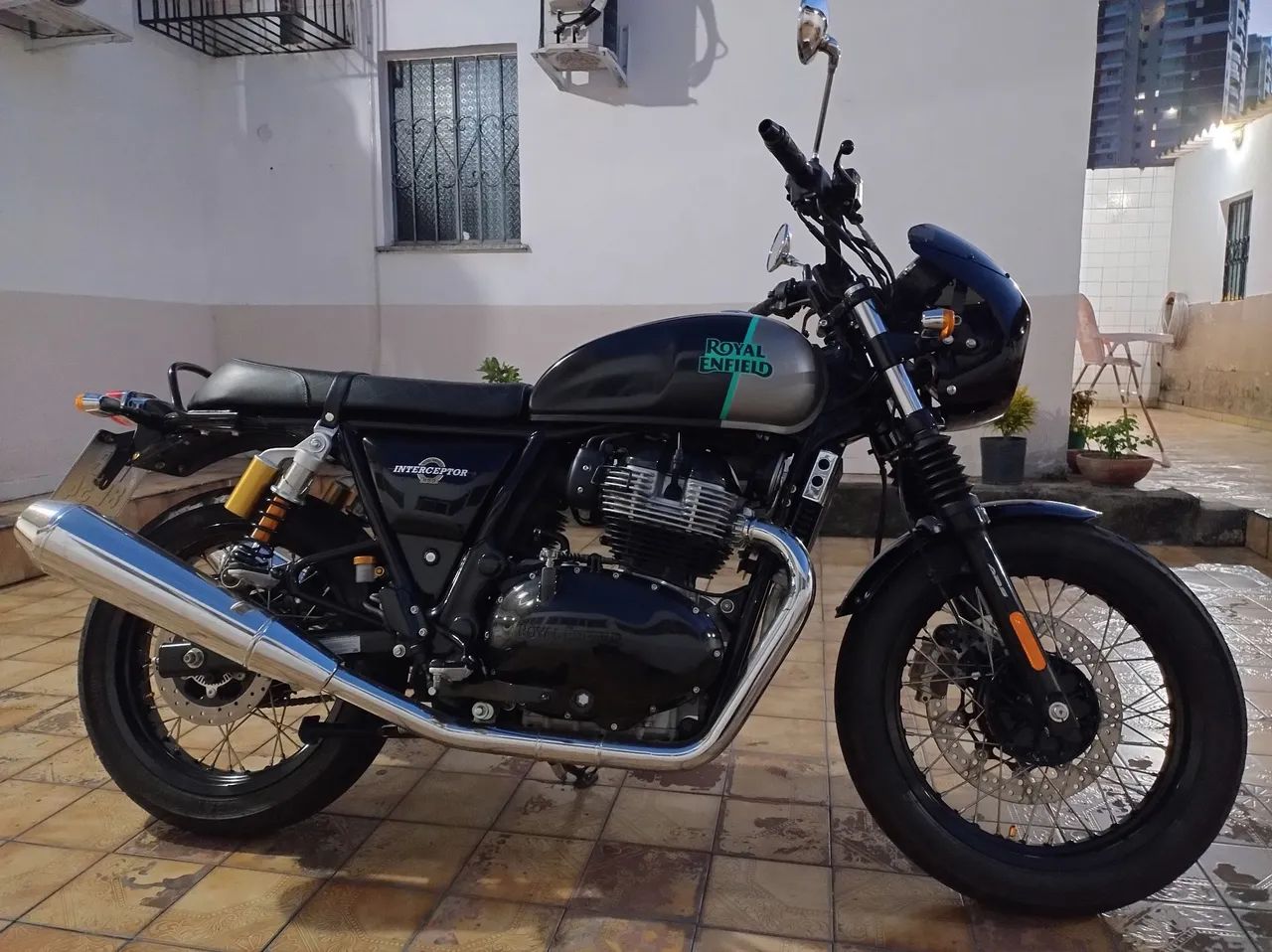 Royal Enfield Interceptor 650 - Foto 3