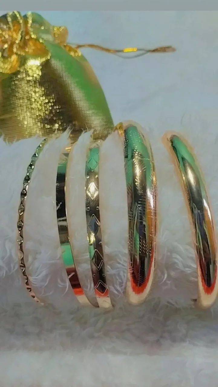 Conjunto 5Braceletes 