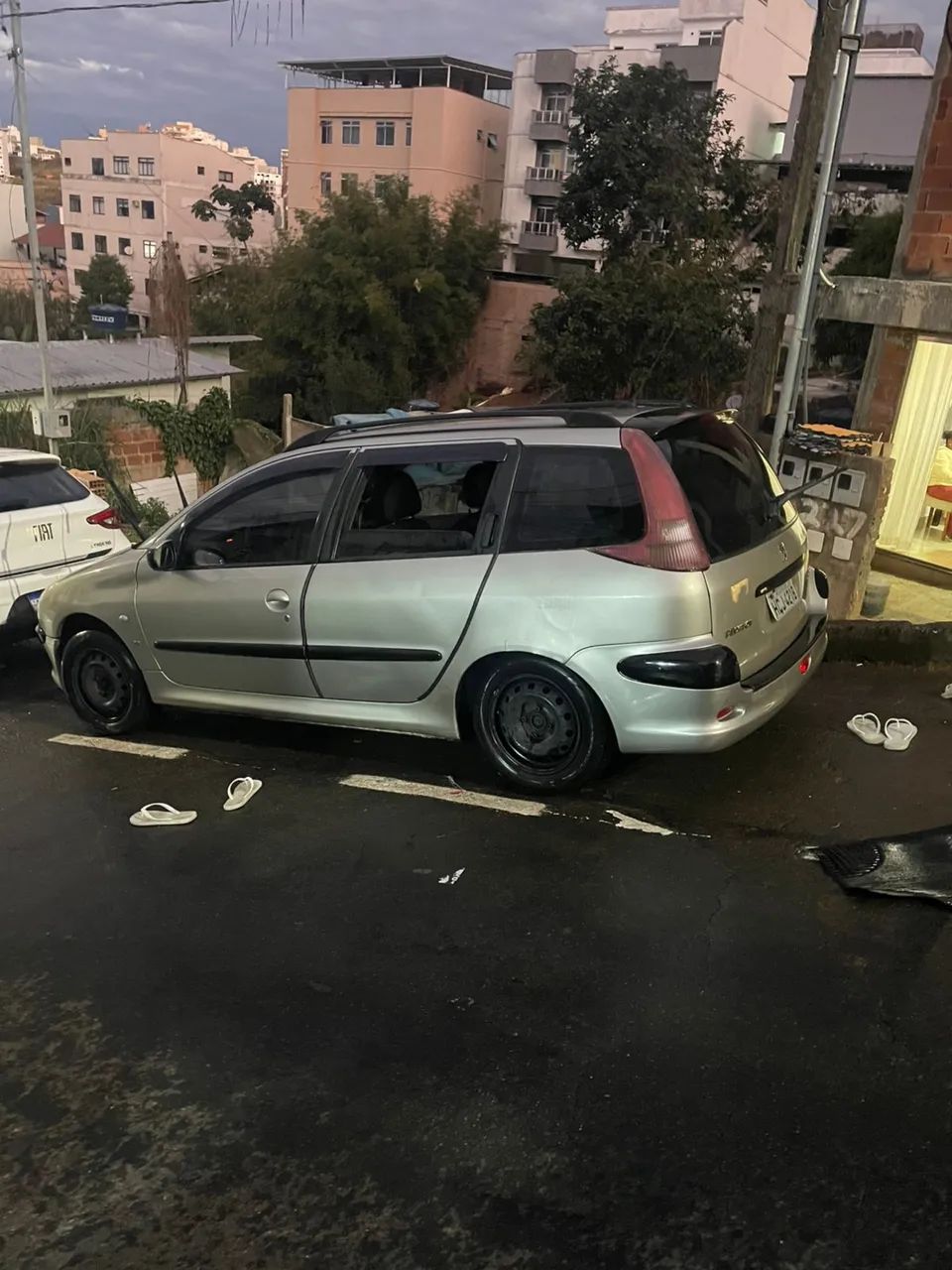 Peugeot 206 Presence 1.4/ 1.4 Flex 8V 3P 2005