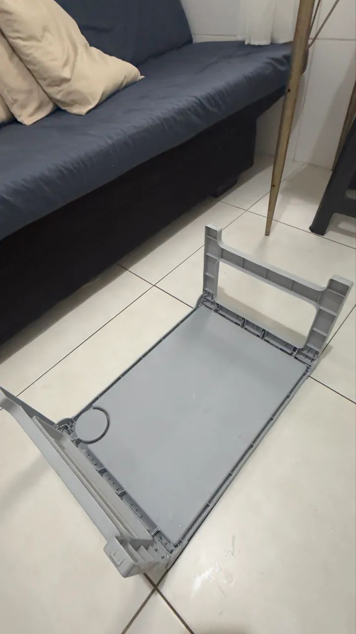 Mesa dobrável para notebook/café na cama. - Foto 3