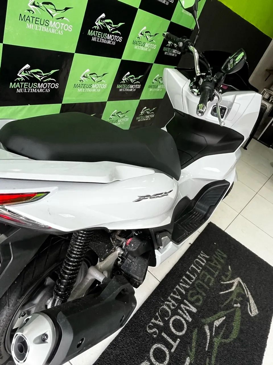 Vendo troco e financio pcx 2027 - Foto 2