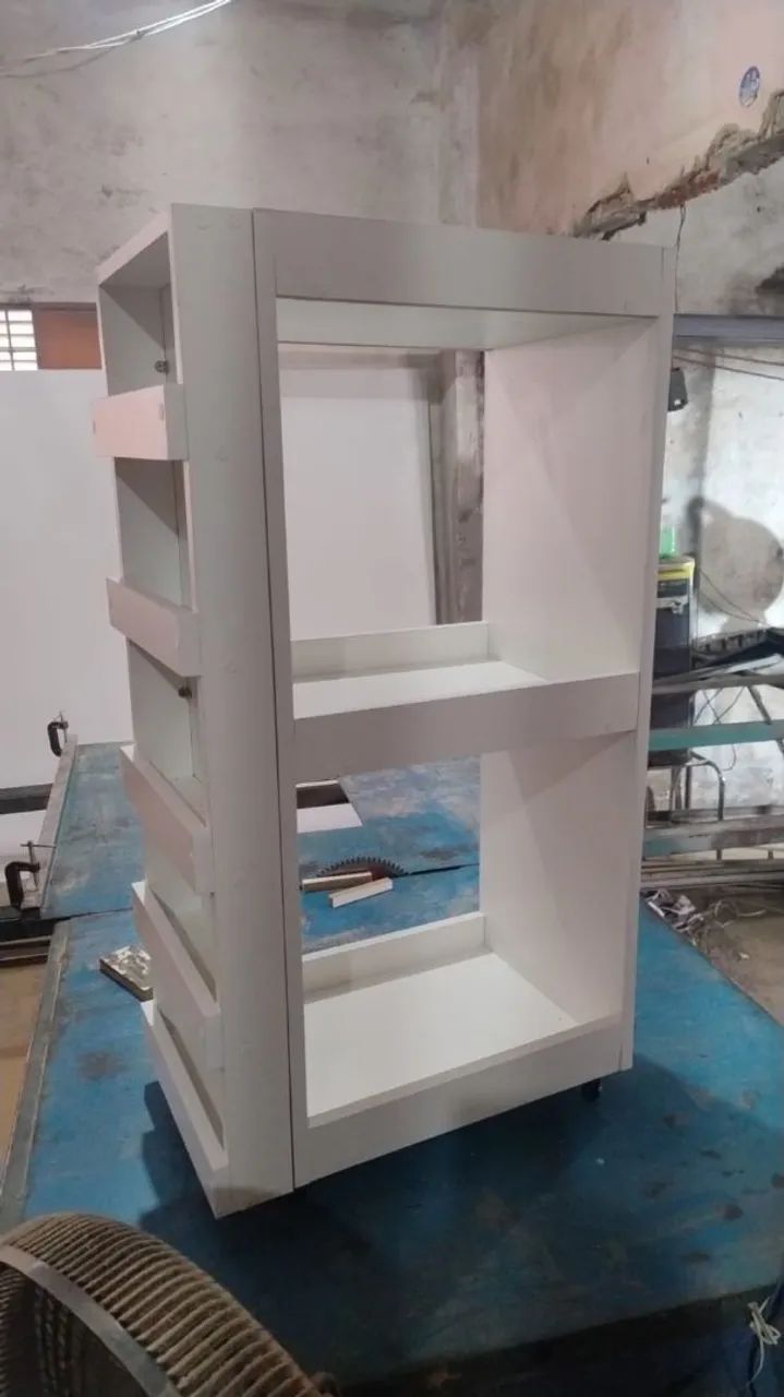 Carrinho auxiliar c/porta esmalte - Foto 2