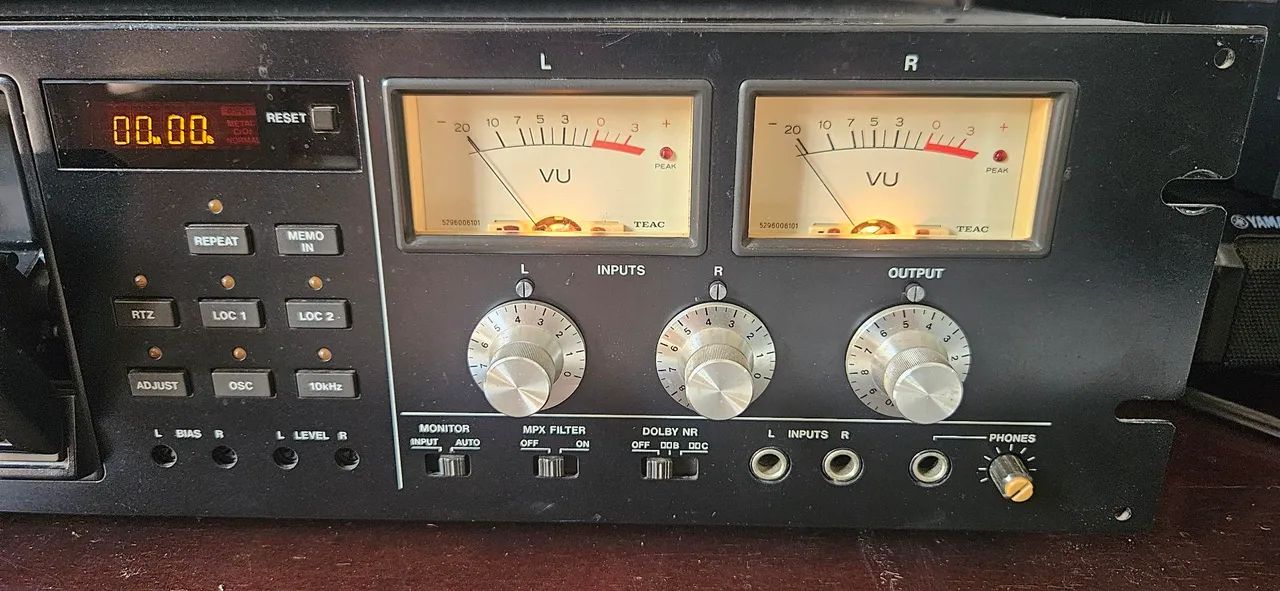 Tape Deck 3 cabeças TASCAM 122 MK-3 - Foto 2