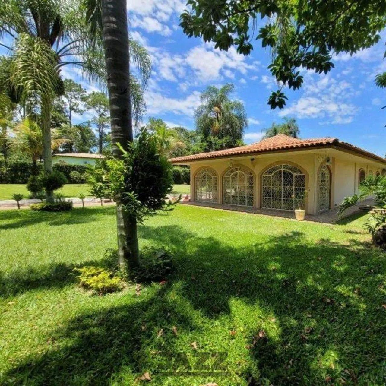 Chácara à Venda - Boa Vista, Salto - 10.000m2 - 8 Quartos
