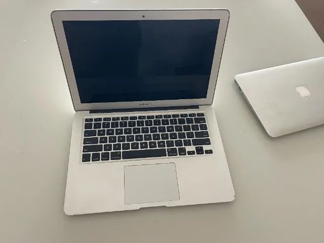MacBook Air - 13 polegadas - 256GB - Notebooks - Sul (Águas Claras