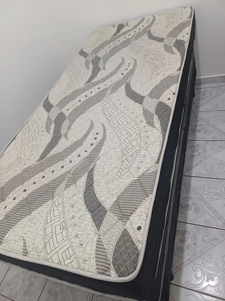 Cama Box Solteiro com colchão  - Foto 2