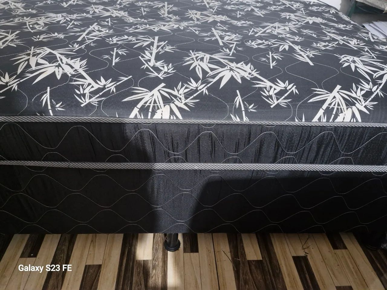 Cama box