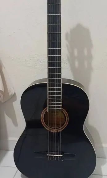 Vendo violão 