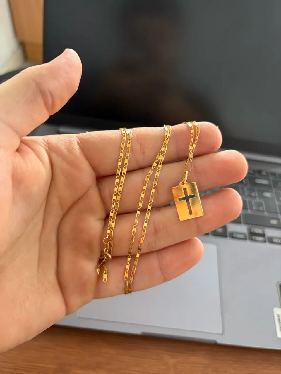 Cordão de ouro