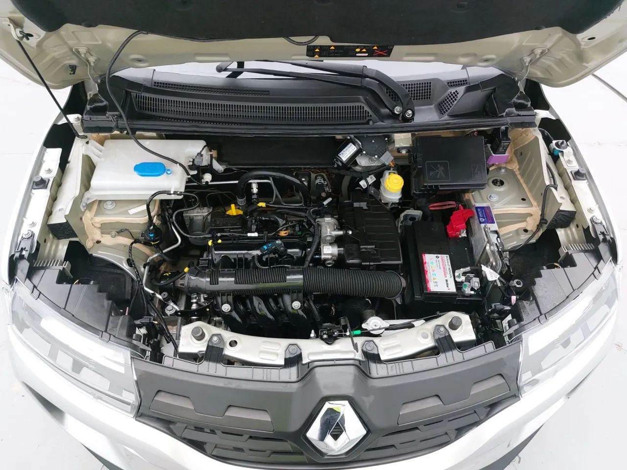 Renault Kwid 1.0 Zen, foto 10 de 18