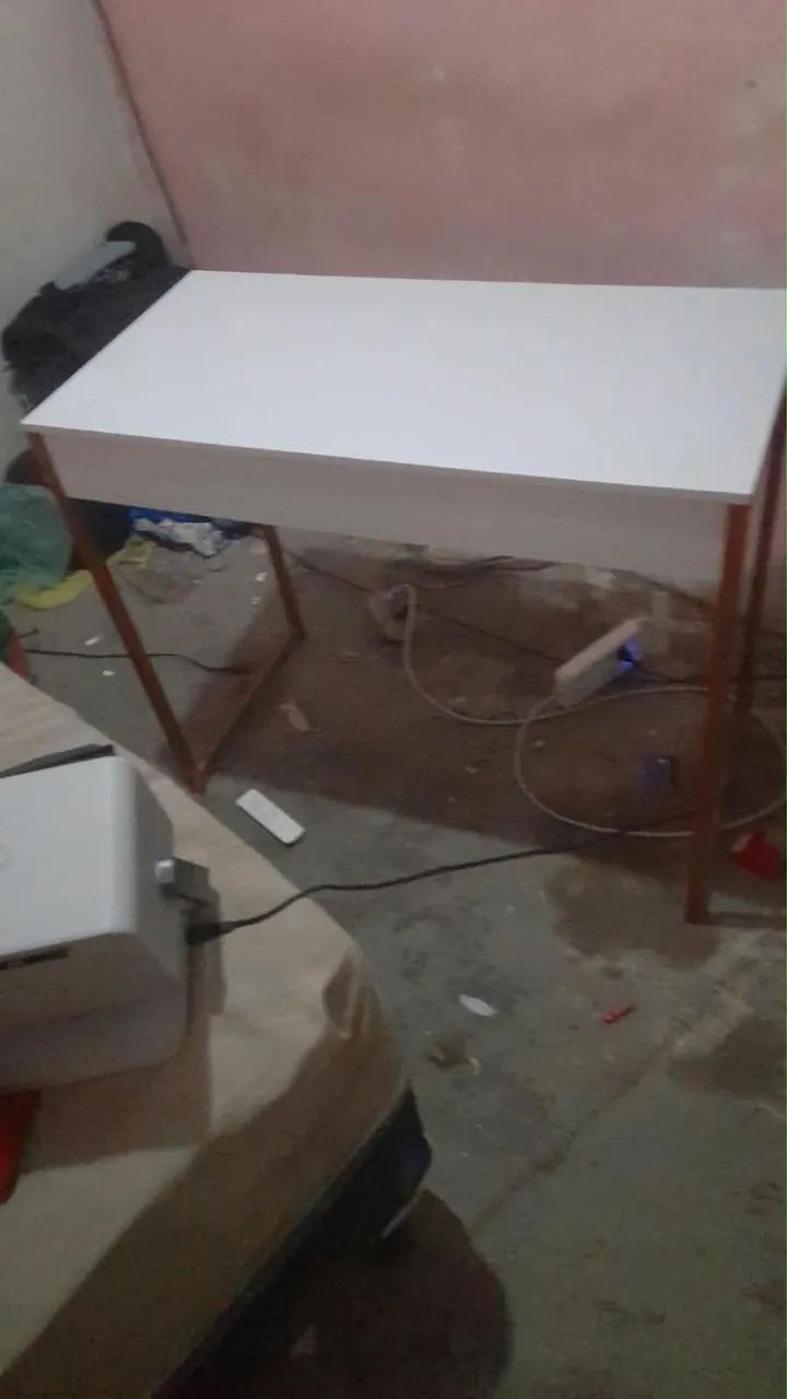 Escrivaninha  - Foto 2