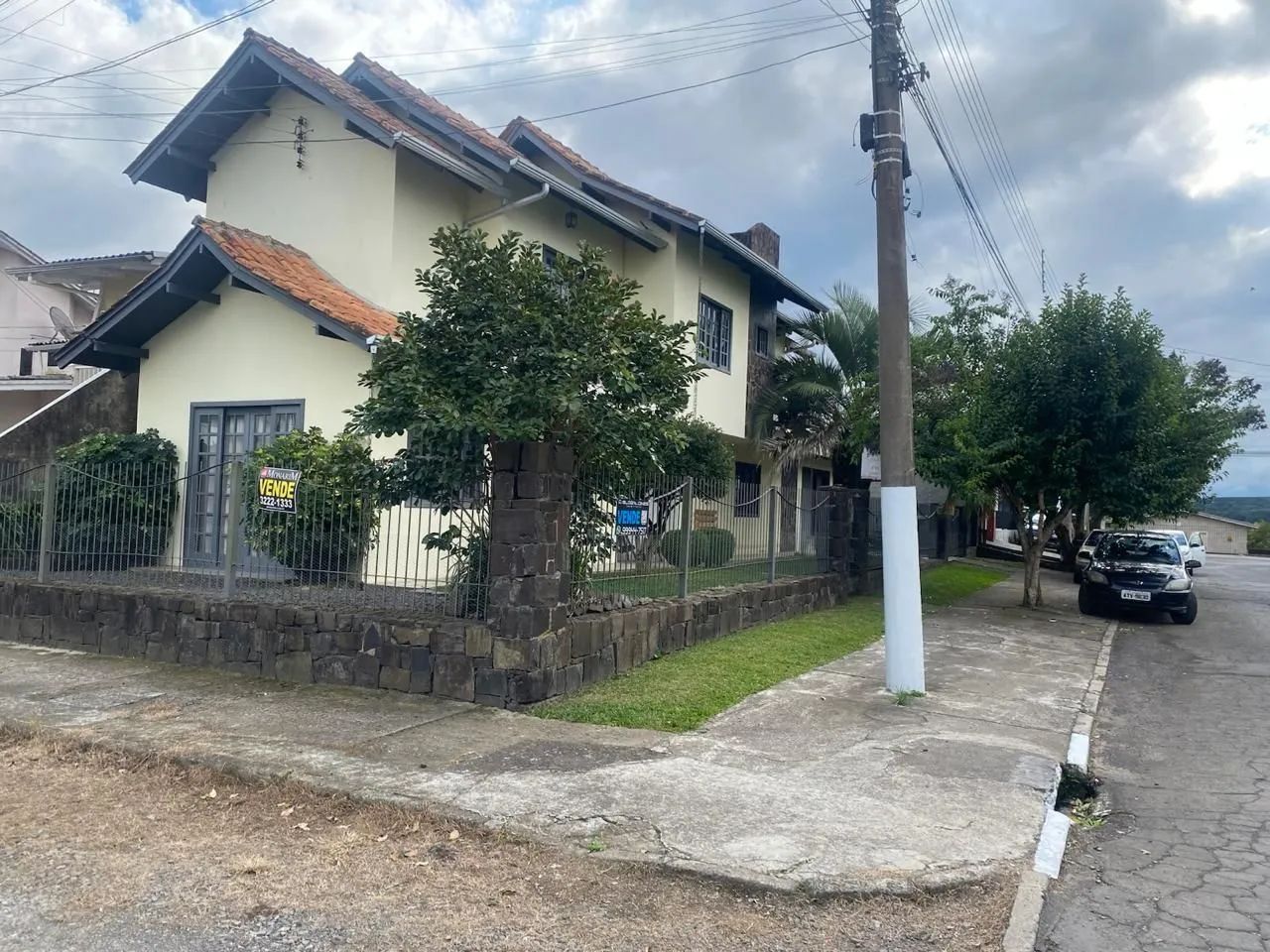 Sobrado Centro de Lages , aceita permuta
