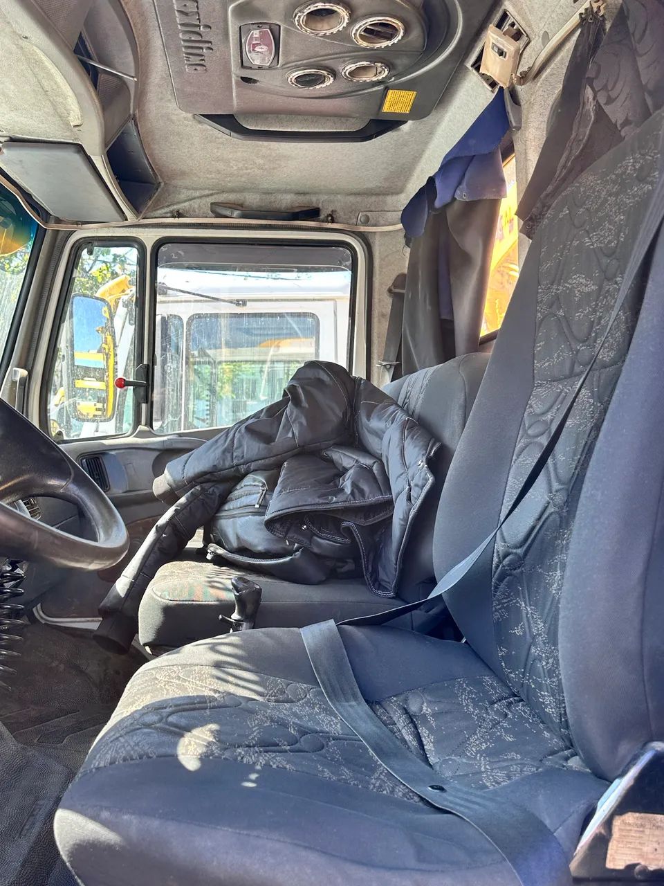Mercedes 1620 com munck  - Foto 4