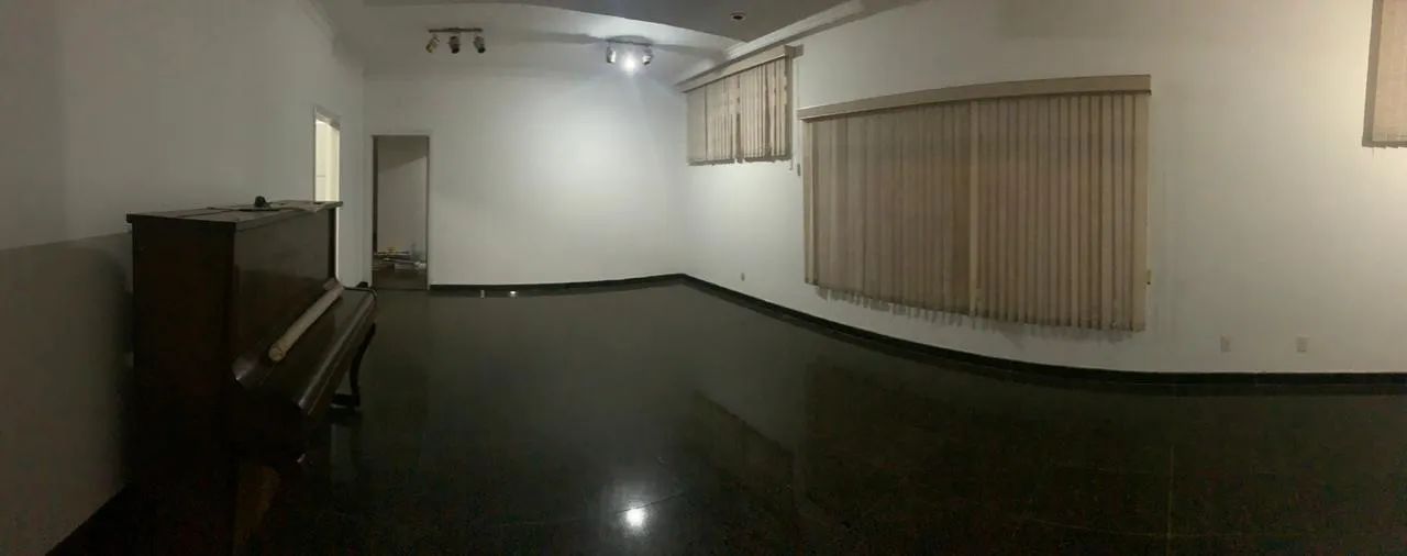 Casa alto padrão barata e bem localizada - Foto 3