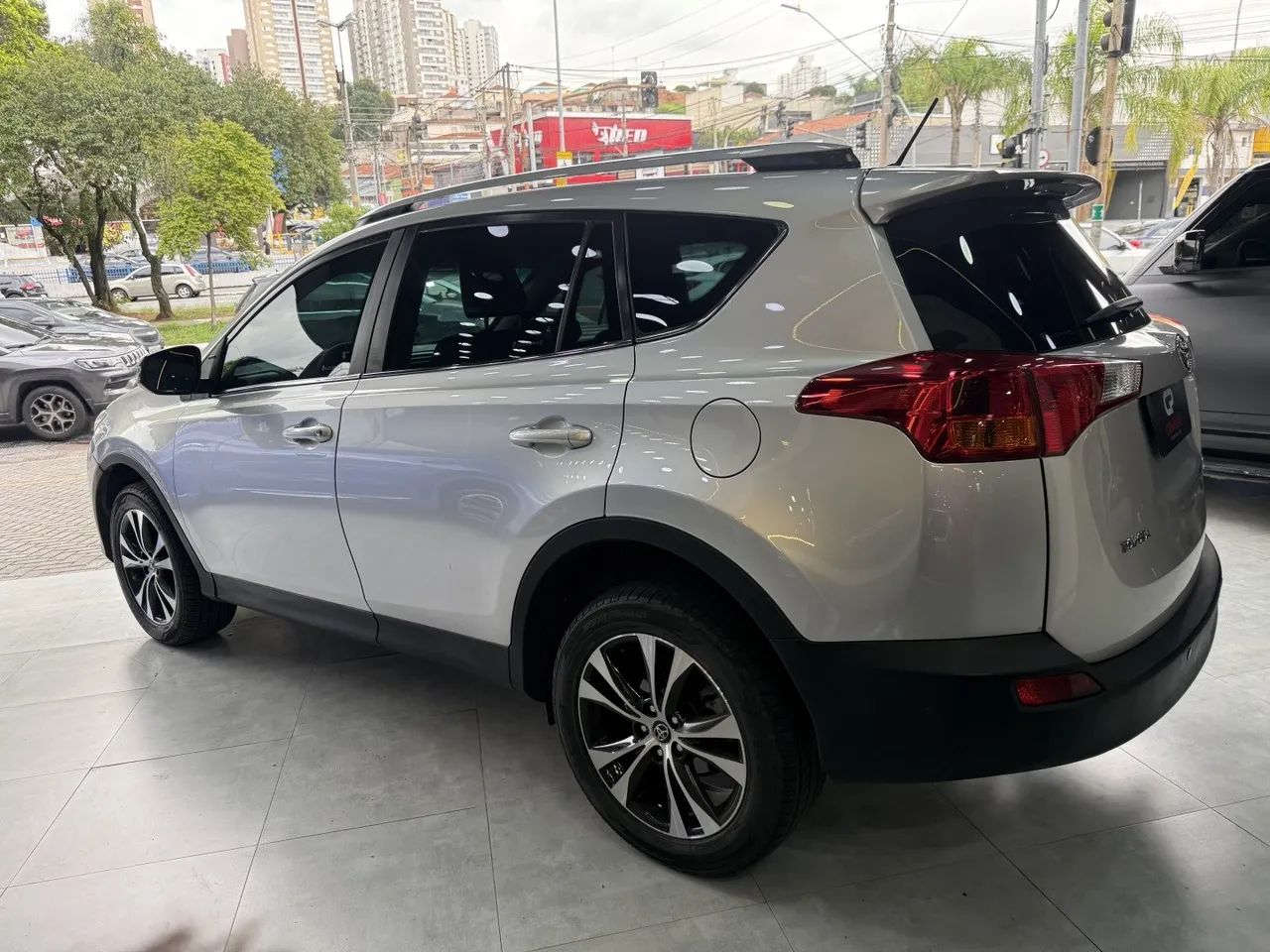 Toyota RAV4 2.5 4x4 16V Aut., foto 4 de 20