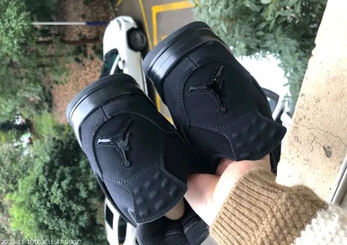 Air Jordan 4 Black Cat - Foto 3