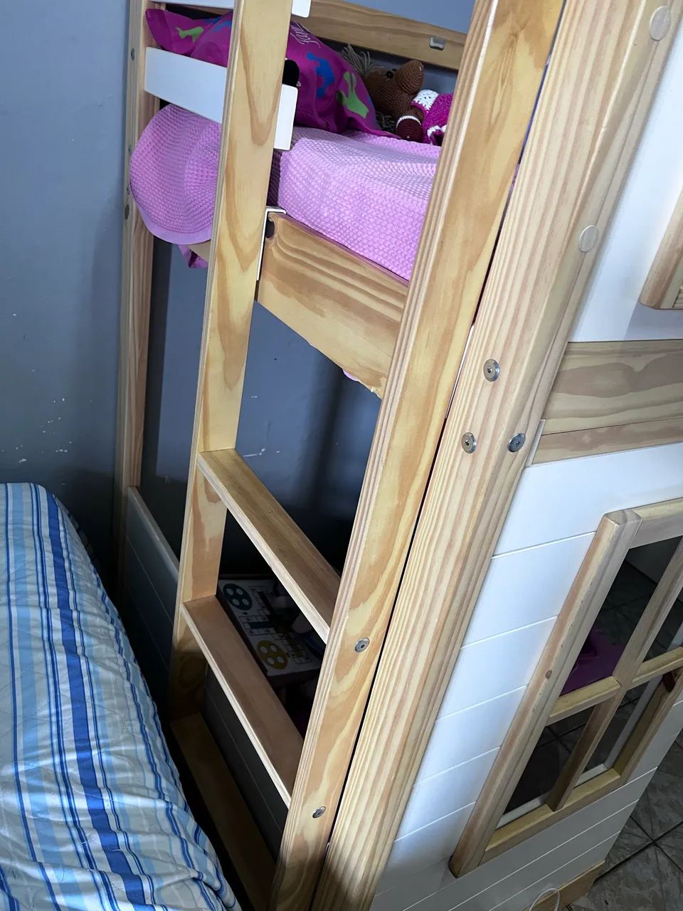 Cama infantil com escorrega - Foto 2