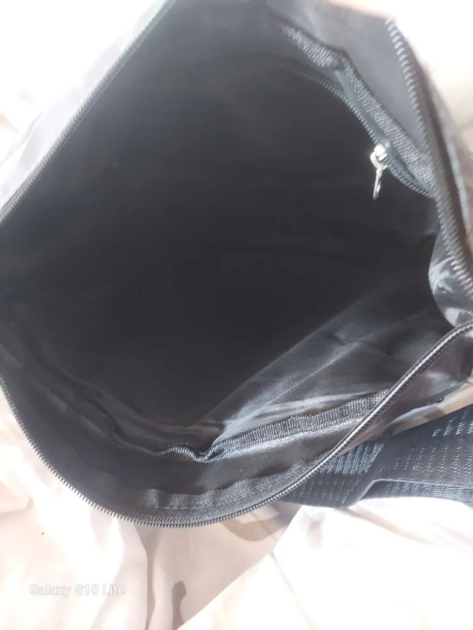 Bolsa transversal cinza - Foto 4