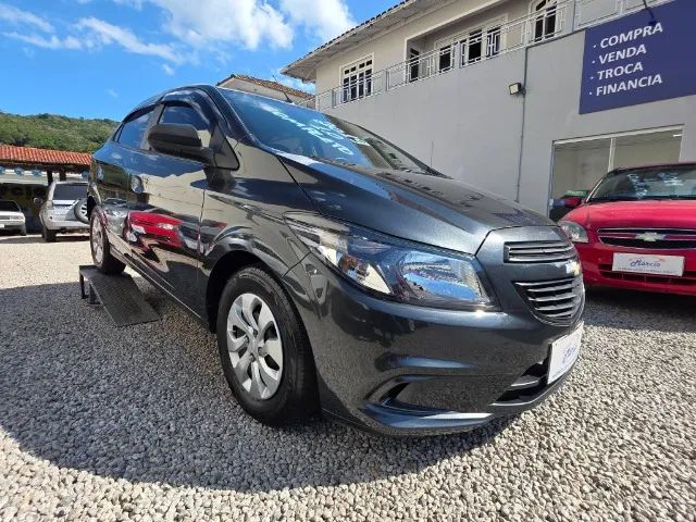 Chevrolet Onix JOY Hatch 1.0 8V Flex Mec. 4P 2019 - Foto 5