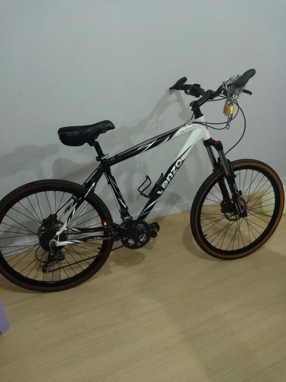 Bicicleta aro 26 Venzo
