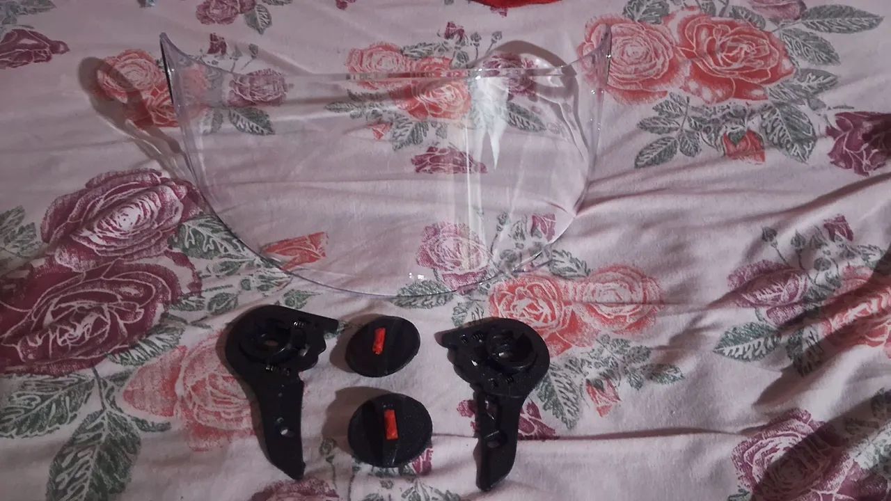 Vendo viseira de cristal com suporte, LS2,FF358,FW3 - Foto 2