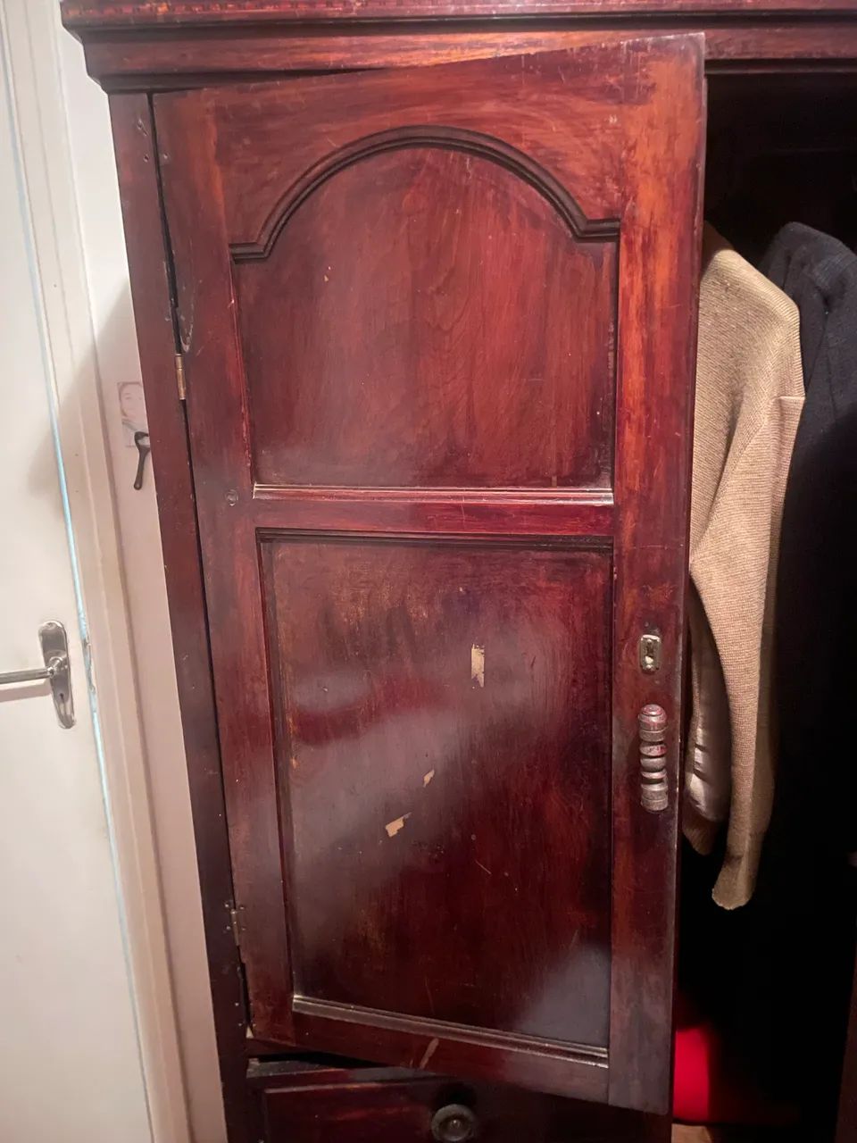 Guarda roupa antigo estilo veneziano - Foto 4