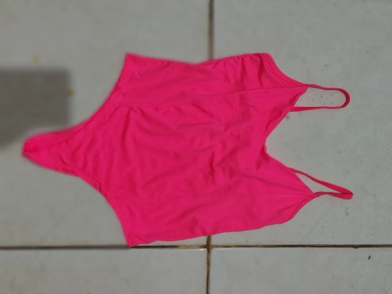 Body rosa neon
