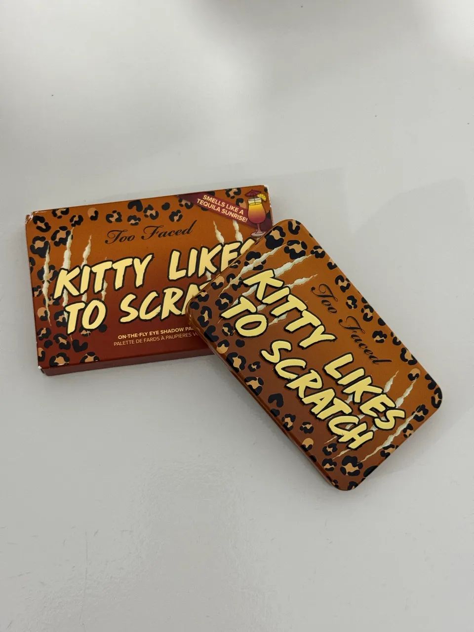 Paleta de sombras Too Faced Kitty Likes to Scratch - Foto 3