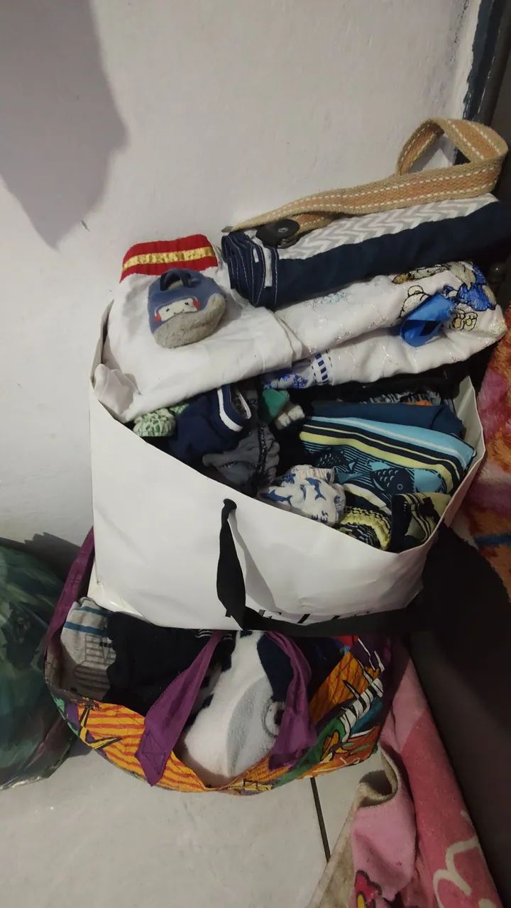 Roupas Usadas Bem Conservada Menino