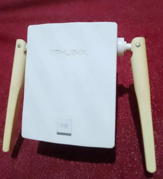 Repetidor Extensor de Sinal Wi-Fi TP-Link 300 Mbps - Bivolt