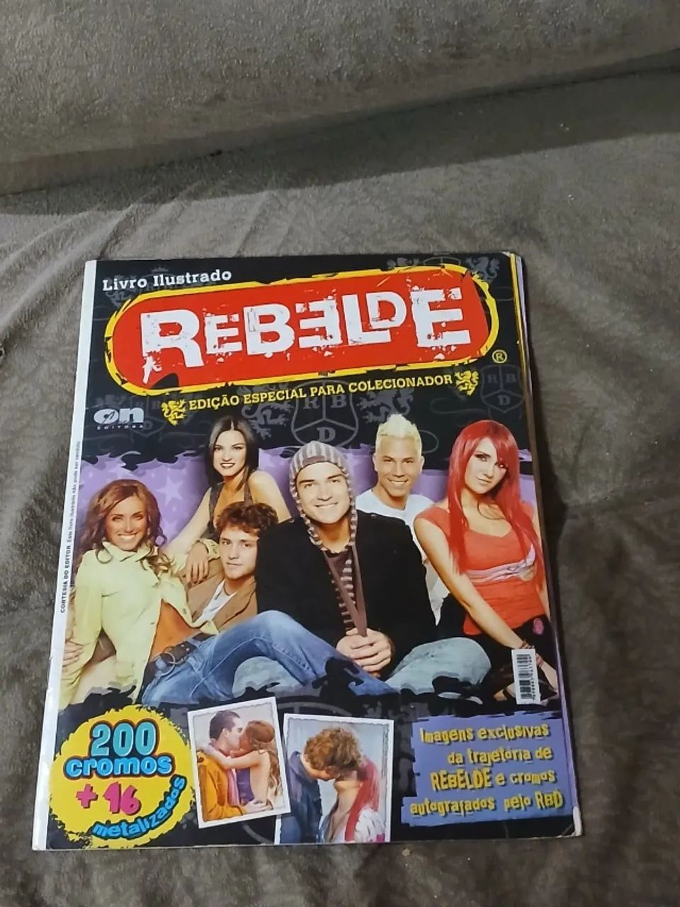 Álbum de Figurinhas RBD Rebelde - Completo