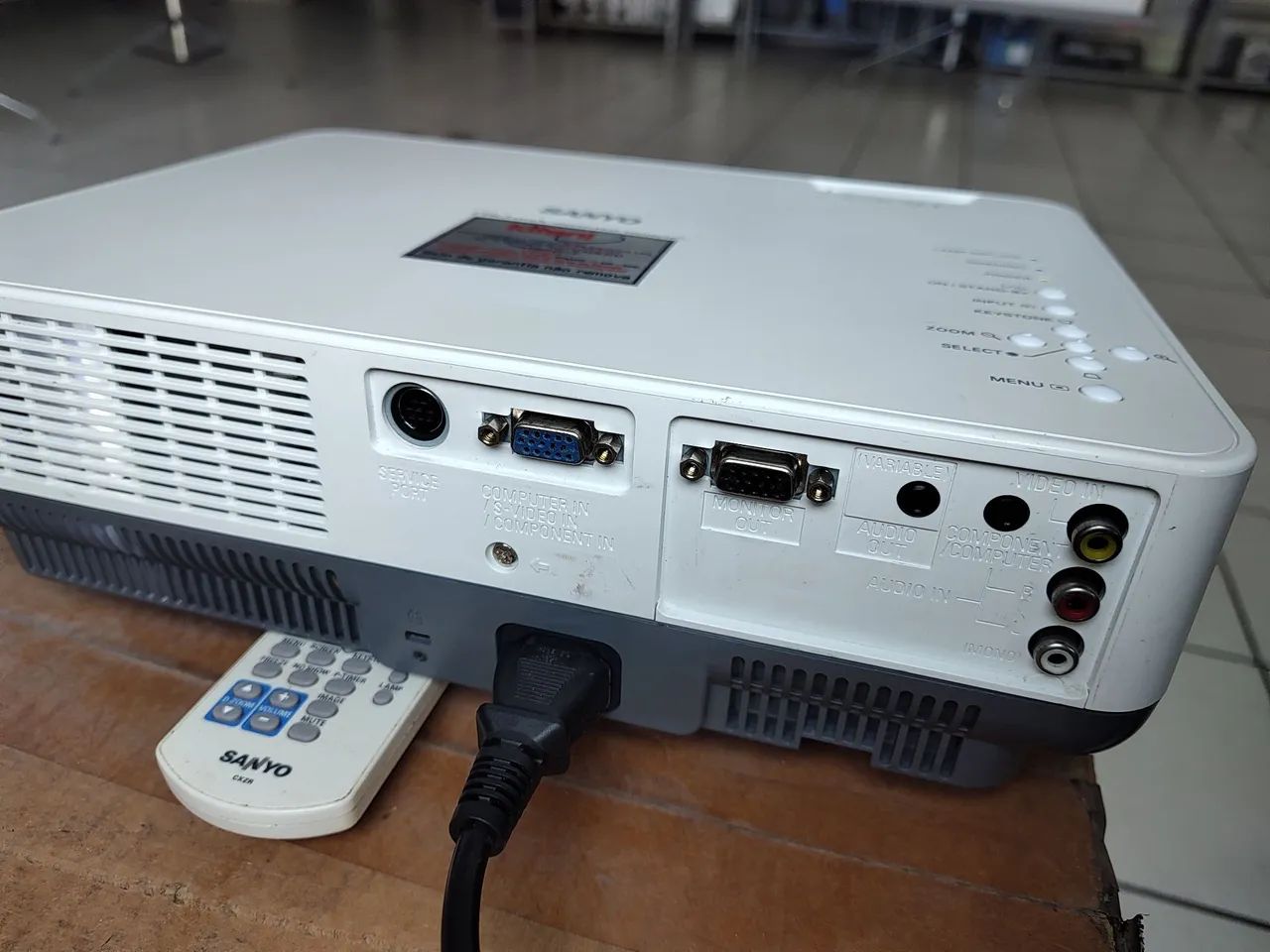 Tela eletrica e projetor  - Foto 5