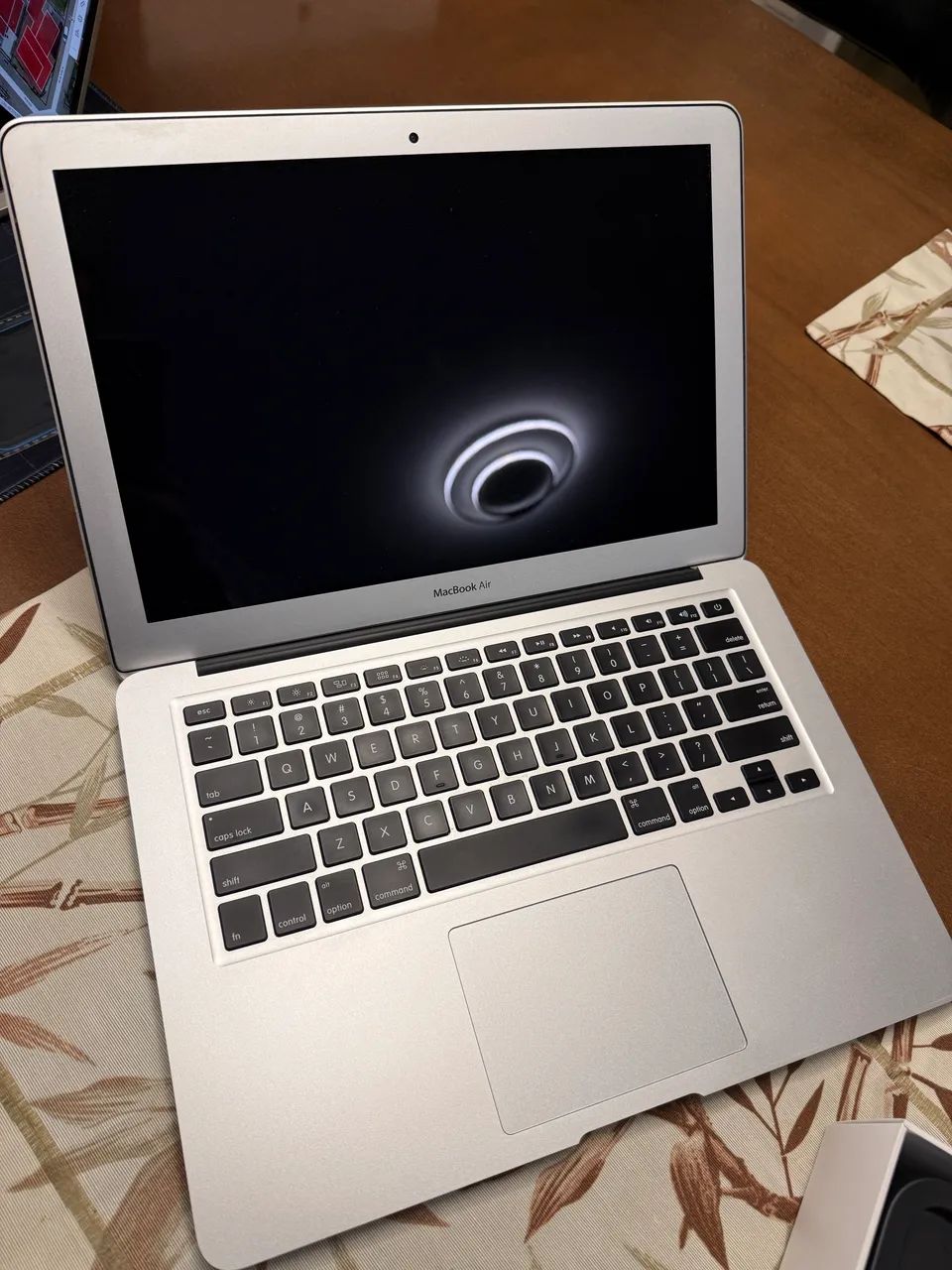 MacBook Air Dual Core 1.8Ghz I5 8Gb RAM SSD