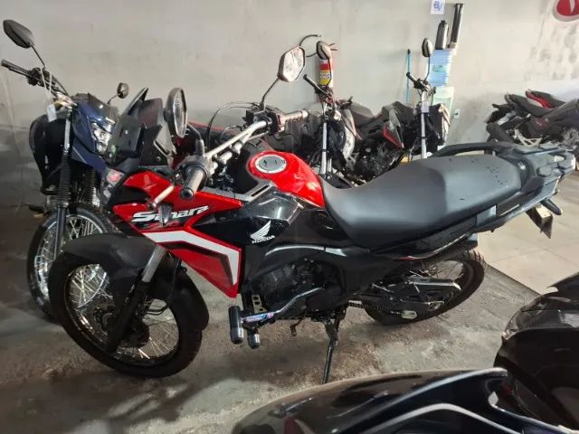 Honda Sahara 300cc 2024 - Foto 4